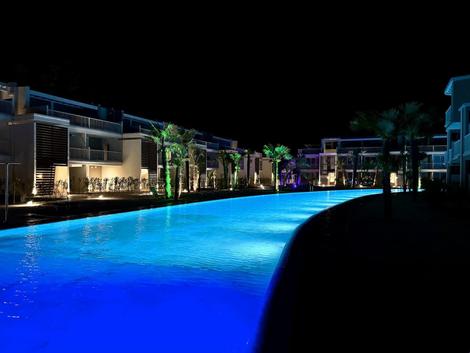 Residence Wave Island - Carraro Immobiliare Jesolo- Family Apartments Exterior photo